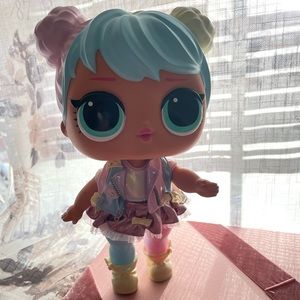 LOL surprise HUGE DOLL | cute twirl marshmallow colors | all pieces included